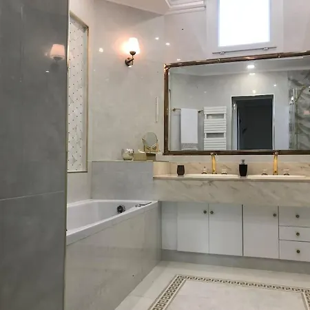 فيلة Piscine,sauna 10mn De Paris